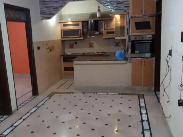 Brand New portions for rent in vip blk of gulshan e Iqbal Karachi Gulshan E Iqbal Block 10 ID 29708