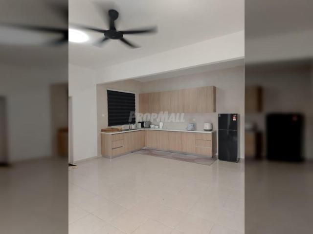 Brand New Partly Furnished Residensi Adelia 4 Bangi Avenue for RENTwith Curtains