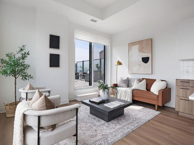 Brand new penthouse suites for rent at 88 Beechwood in Ottawa East! Enjoy 2 months' free rent!
