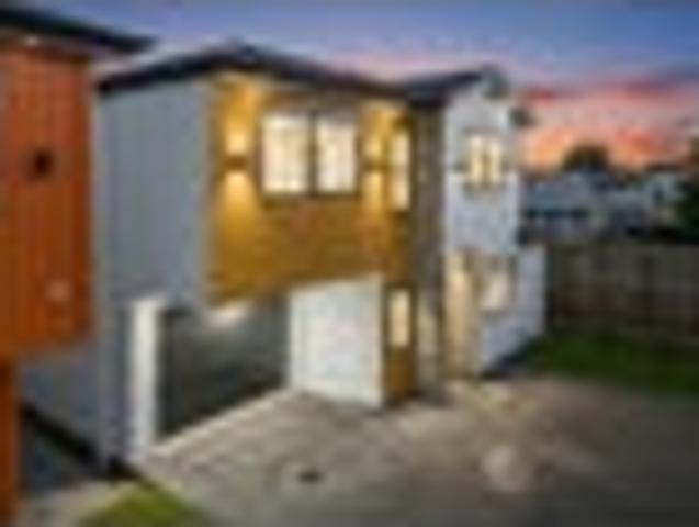 Brand New, Premium Freehold Homes!