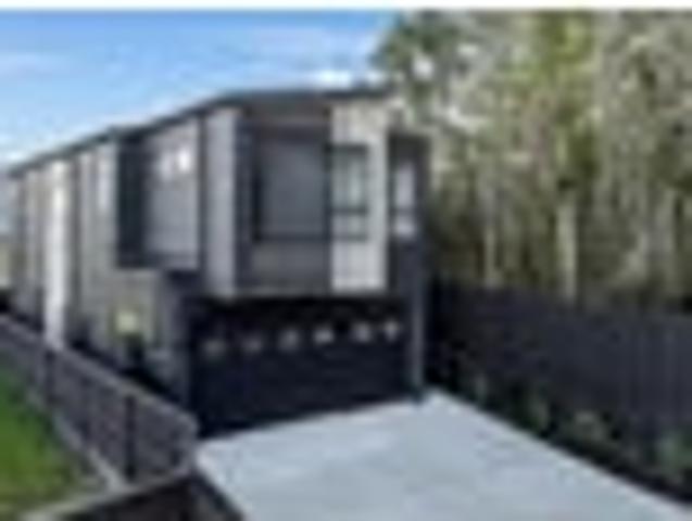 Brand New | Rangi Zone | Walk to Mall
