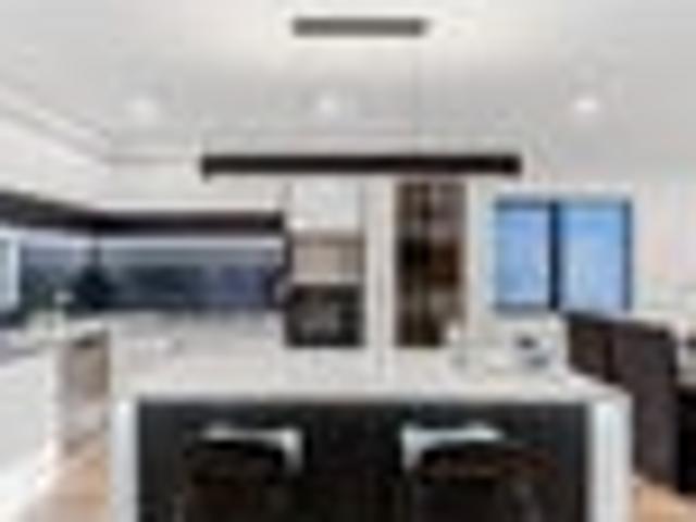 Brand New Rangi Zone + Sea Views