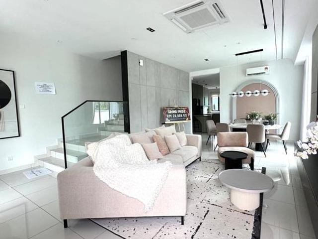 Brand New Tmn Frieden Jln Bukit Minyak