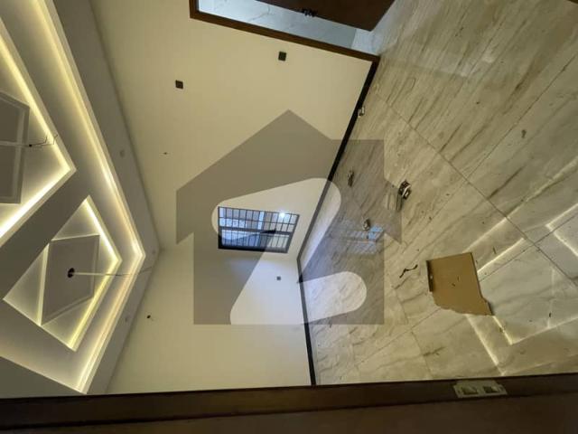 Brand new town house available for sale 3 car parking