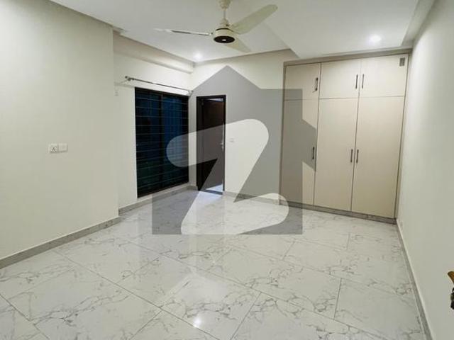 Brand New Top Location Luxury Flat For Rent Askari 10