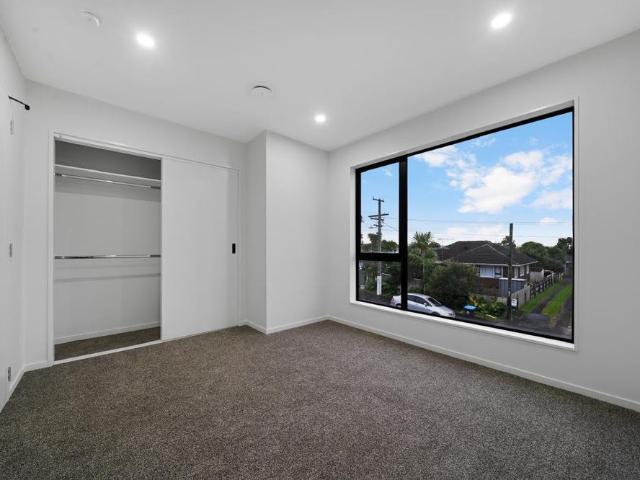 Brand new three bedroom home for rent in Mount Wellington!