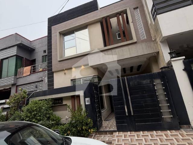 Brand New Triple Story House For Rent Original Pictures