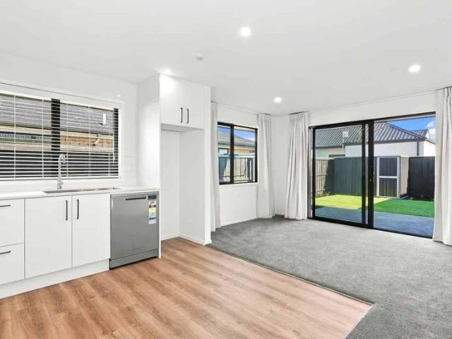 Brand new two bedroom home located in popular Acland Park