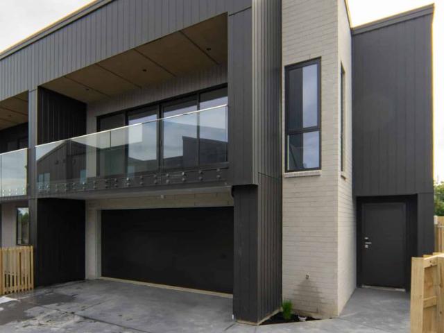 Brand New Two Storey Upmarket Family Home
