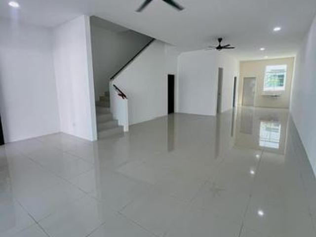 Brand New Unit2 Storey Terrace Tmn Desa Impian Alma