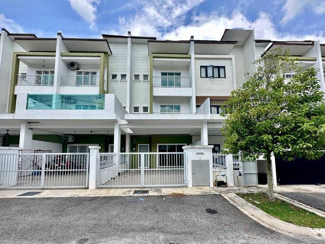 BRAND NEW UNIT 25 Storey Terrace Taman Sentosa Impian Sg Merab