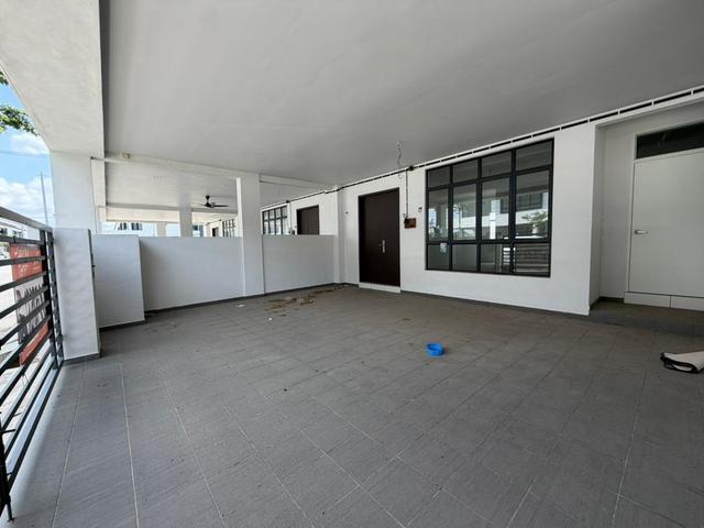 BRAND NEW UNIT 2Storey Terrace24x60 Bukit Katil