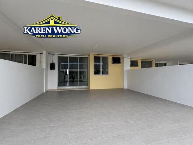 BRAND NEW UNITCASSIA BUKIT BANYAN Brand New 1 Storey Terrace House