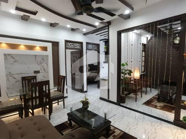 Brand New Ultra Luxury Apartment With At Prime Location Near Five Star