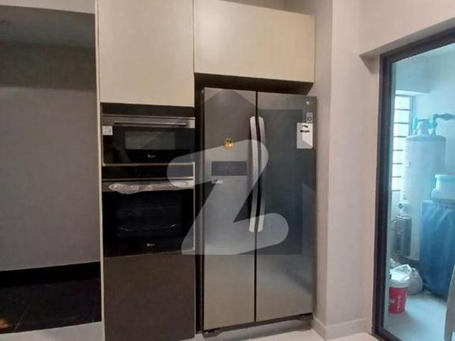 Brand new ultra modern apartment for rent clifton block 8