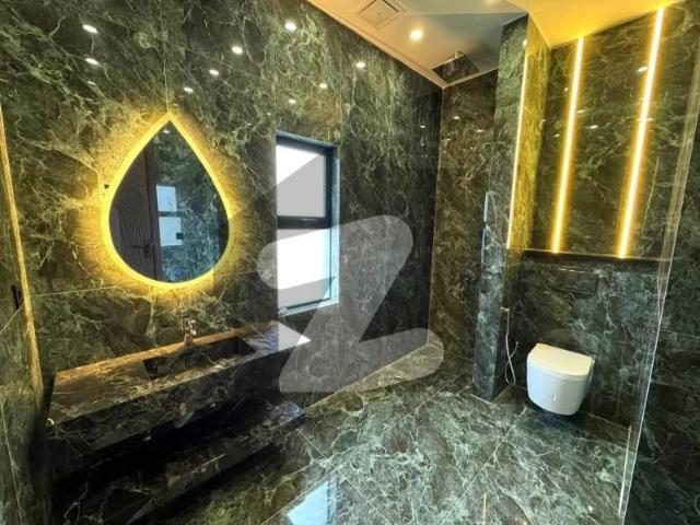 Brand New Ultra Modern House Valencia Housing Society