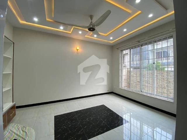 Brand New VIP Luxury House Available For Rent