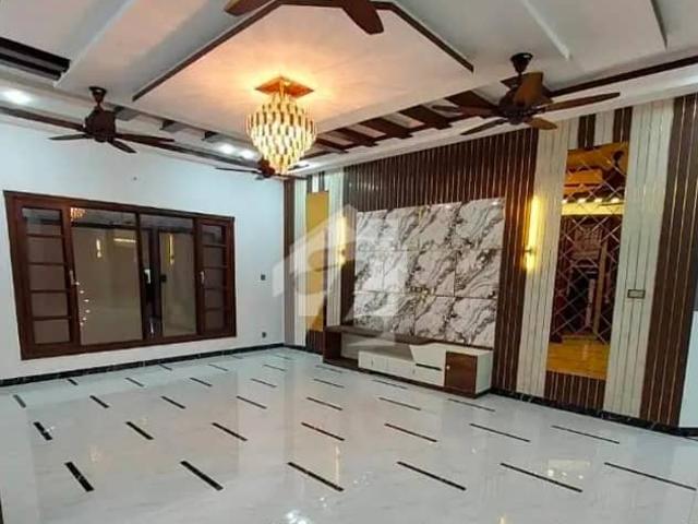 Brand New VVIP Luxury Portion Available For Rent