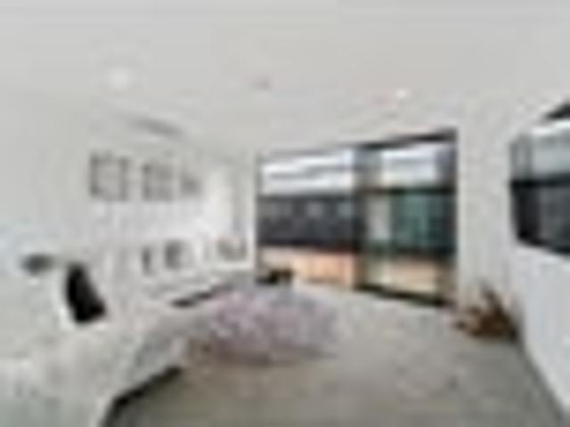 Brand Quality Modern Family Home
