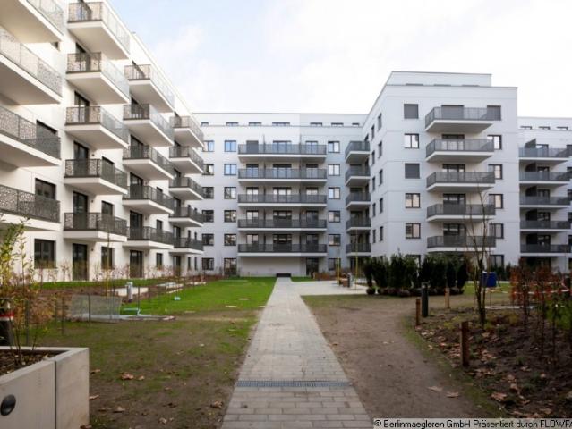 Brandneue 5 Zimmerwohnung mit Südbalkon in Schöneberg