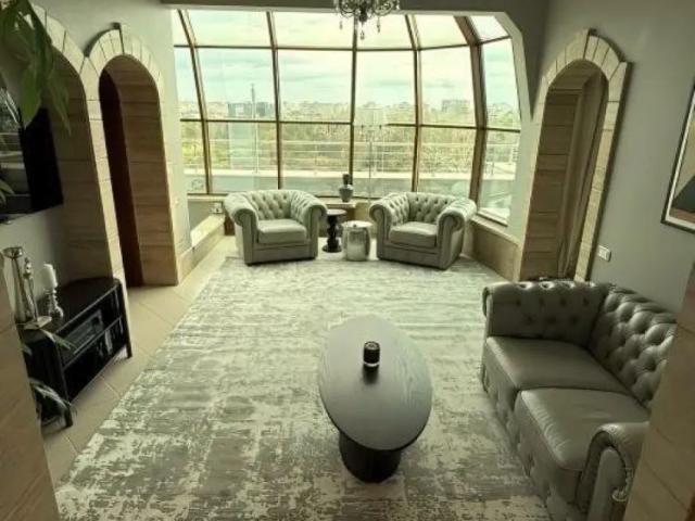 BRASADAS închiriază Penthouse cu terasa la Parcul Circului