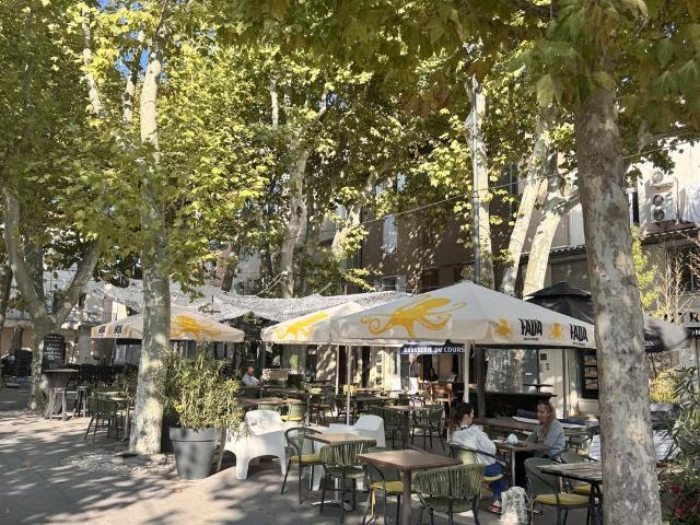 Brasserie / Fonds de commerce 80m² Rousset