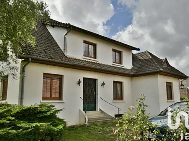 Breteuil 60120 Achat / Vente maison 10 pièces t10 parking
