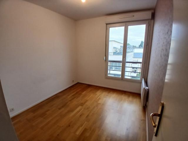 BRETIGNY SUR ORGE 2 pièce s 42.35 m2