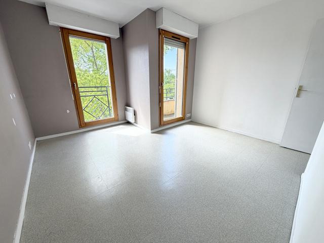 BRETIGNY SUR ORGE 2 pièce s 53.05 m2