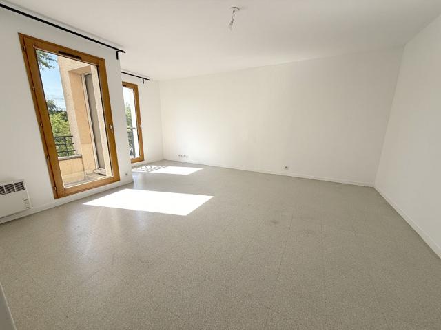 BRETIGNY SUR ORGE 2 pièce s 53.05 m2