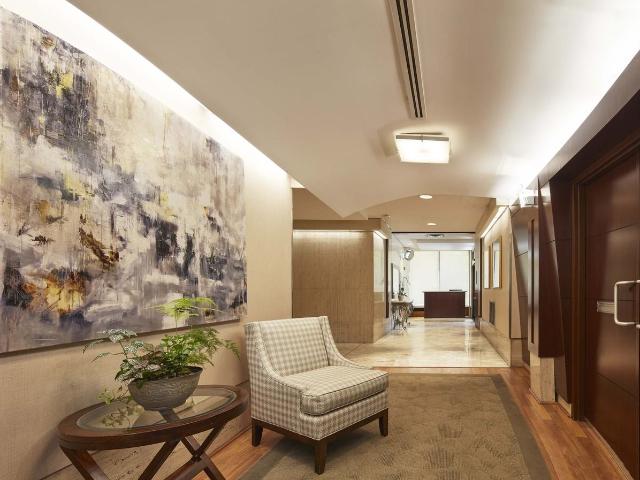 Bretton Place Studio Apartment for Rent at 44 Jackes Ave, Toronto, ON M4T 1E5 Deer Park
