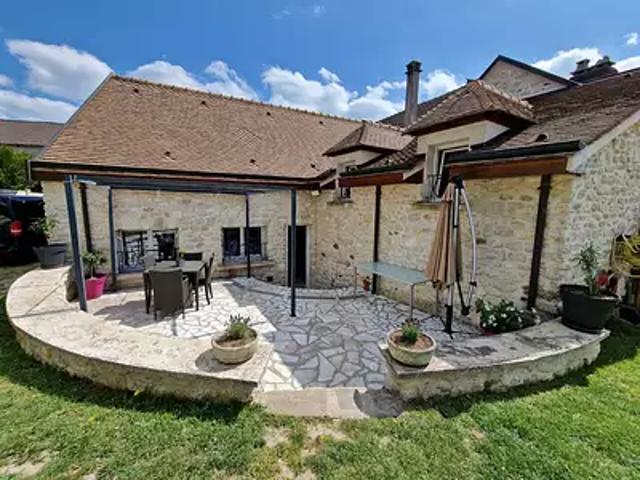 Breuil Bois Robert 78930 Achat / Vente maison 6 pièces t6 au dernier étage terrasse
