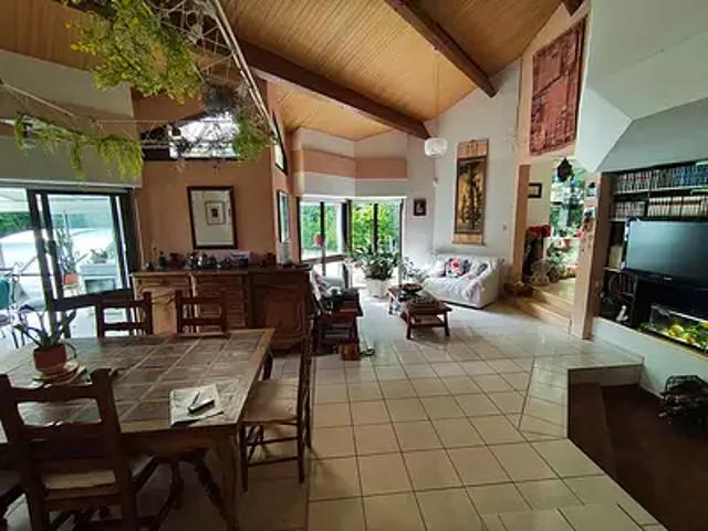 Breuil Magné 17870 Achat / Vente maison 7 pièces t7 piscine terrasse