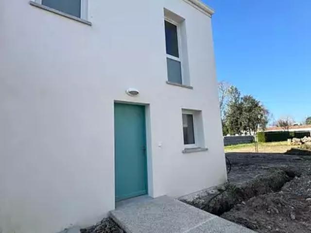 Breuillet 17920 Achat / Vente maison 4 pièces t4 jardin
