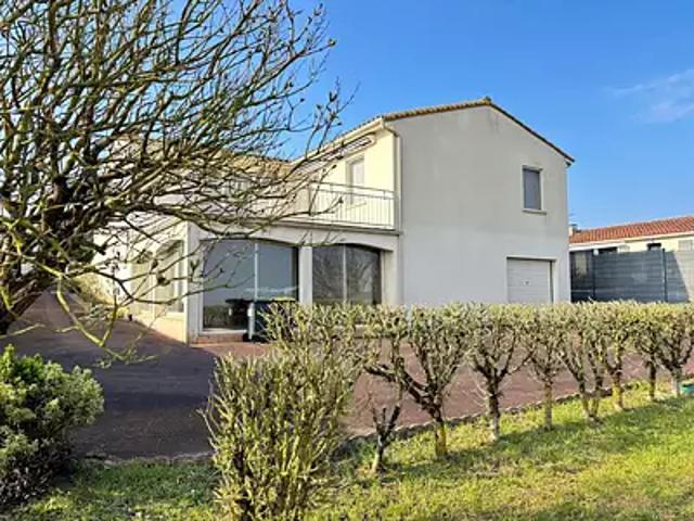 Breuillet 17920 Achat / Vente maison 5 pièces t5 jardin terrasse
