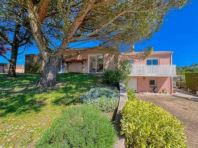 Breuillet 17920 Achat / Vente maison 6 pièces t6 au dernier étage terrasse