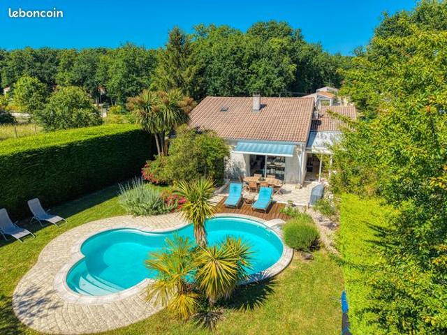 Breuillet Charmante maison de plain pied