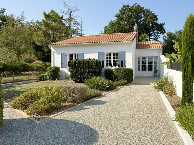 BREUILLET MAISON 4 PIECES 3 CHAMBRES + BUREAU TERRAIN PAYS