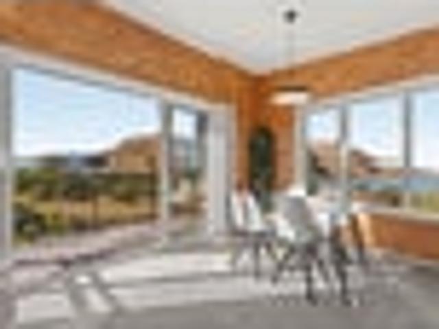 Breathtaking views + Modern 2019 Build