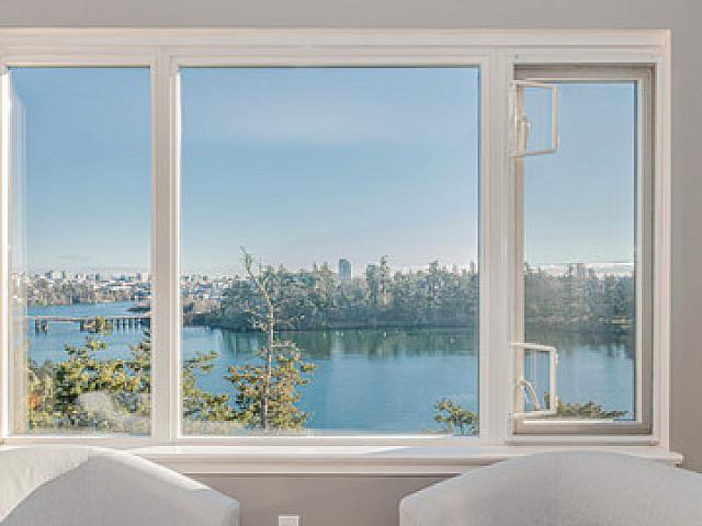 Breathtaking Views – Spacious 6th floor Condo
