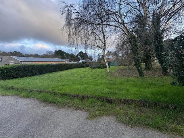 Brech Vente Terrain 56