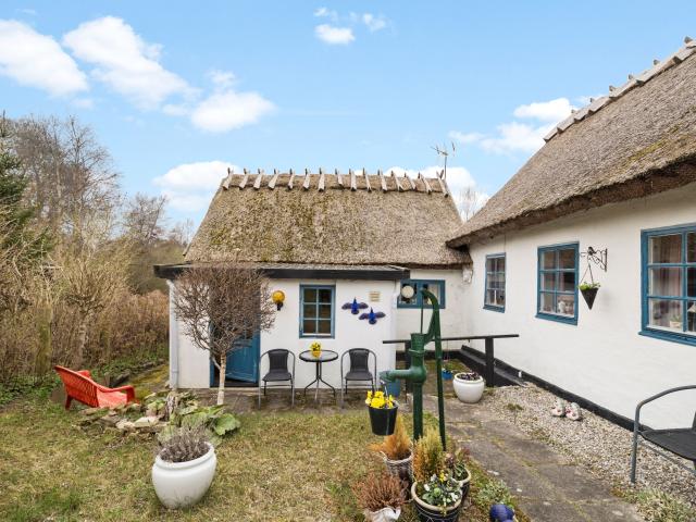 Brederødvej 12
