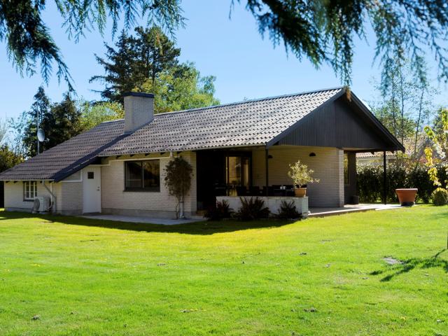 Bredfjedvej 10, Bredfjed