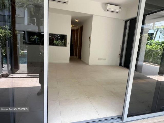 Breeze By The East D16, Condominium