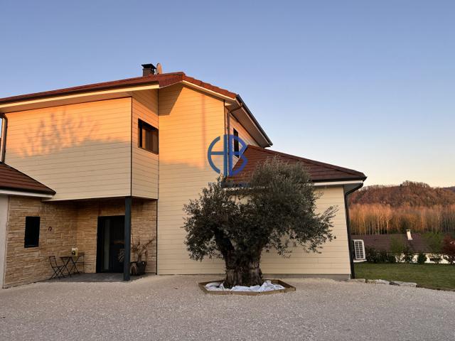 Brégnier Cordon Vente Villa 01