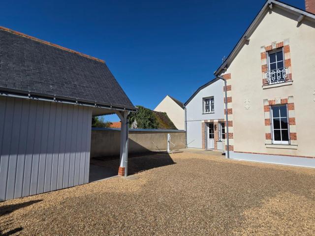 Noyant Location Maison 49