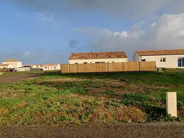 Brem sur Mer 85470 Programme neuf terrain neuf à vendre