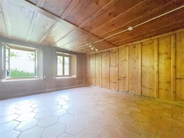 BRENLES, Bauernhaus 5,5 S. von 1851 zur Renovierung mit landwirtschaftlich genutztem Land mit 6000 m² Potenzial