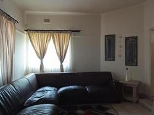brenthurst family home to let