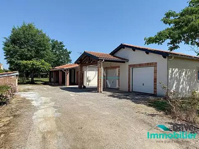 Bressols 82710 Location maison 5 pièces t5 terrasse